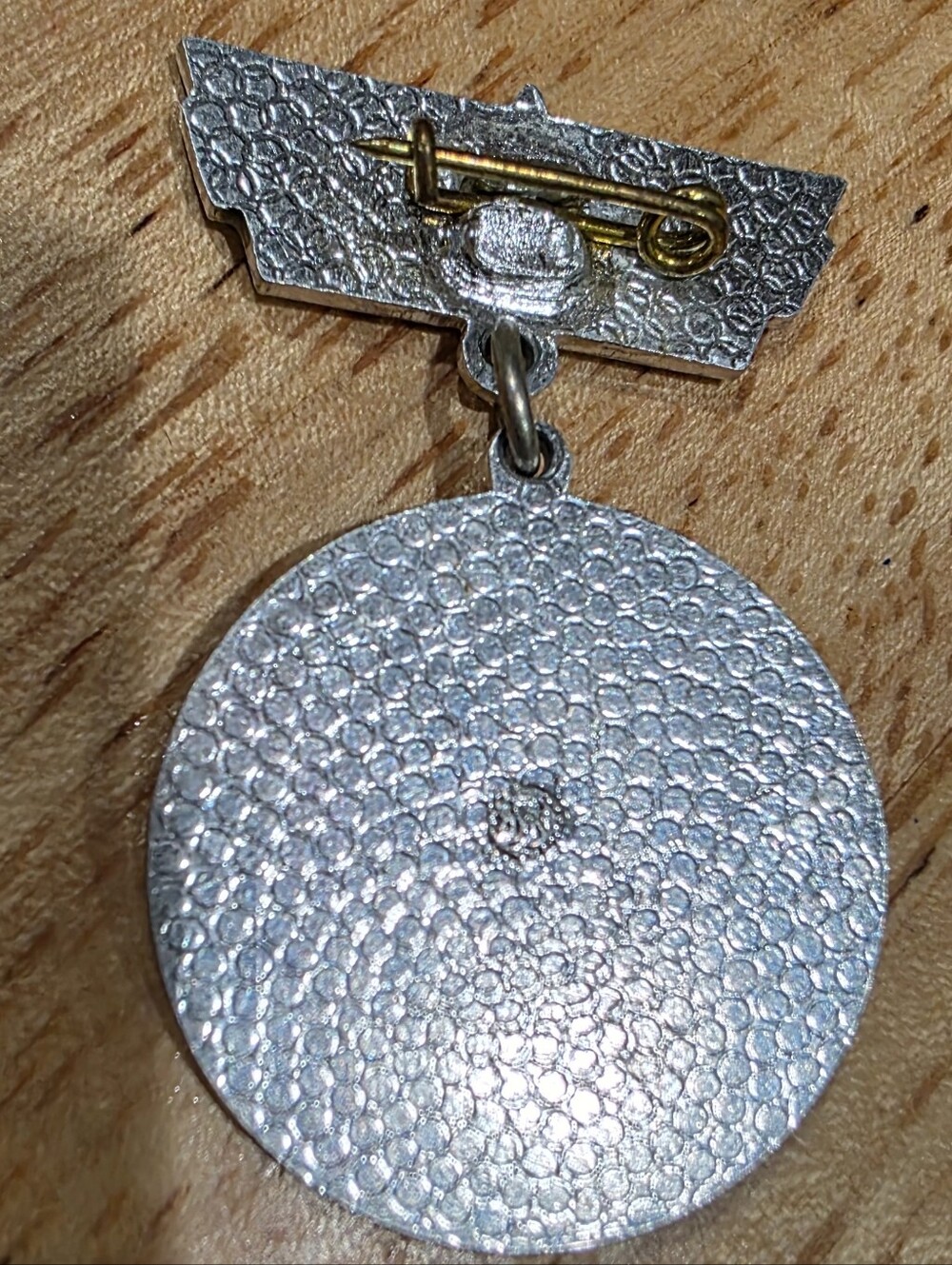Vintage Звездный городок Yuri Gagarin Commemorative Medal - Silver Tone - Picture 2 of 4